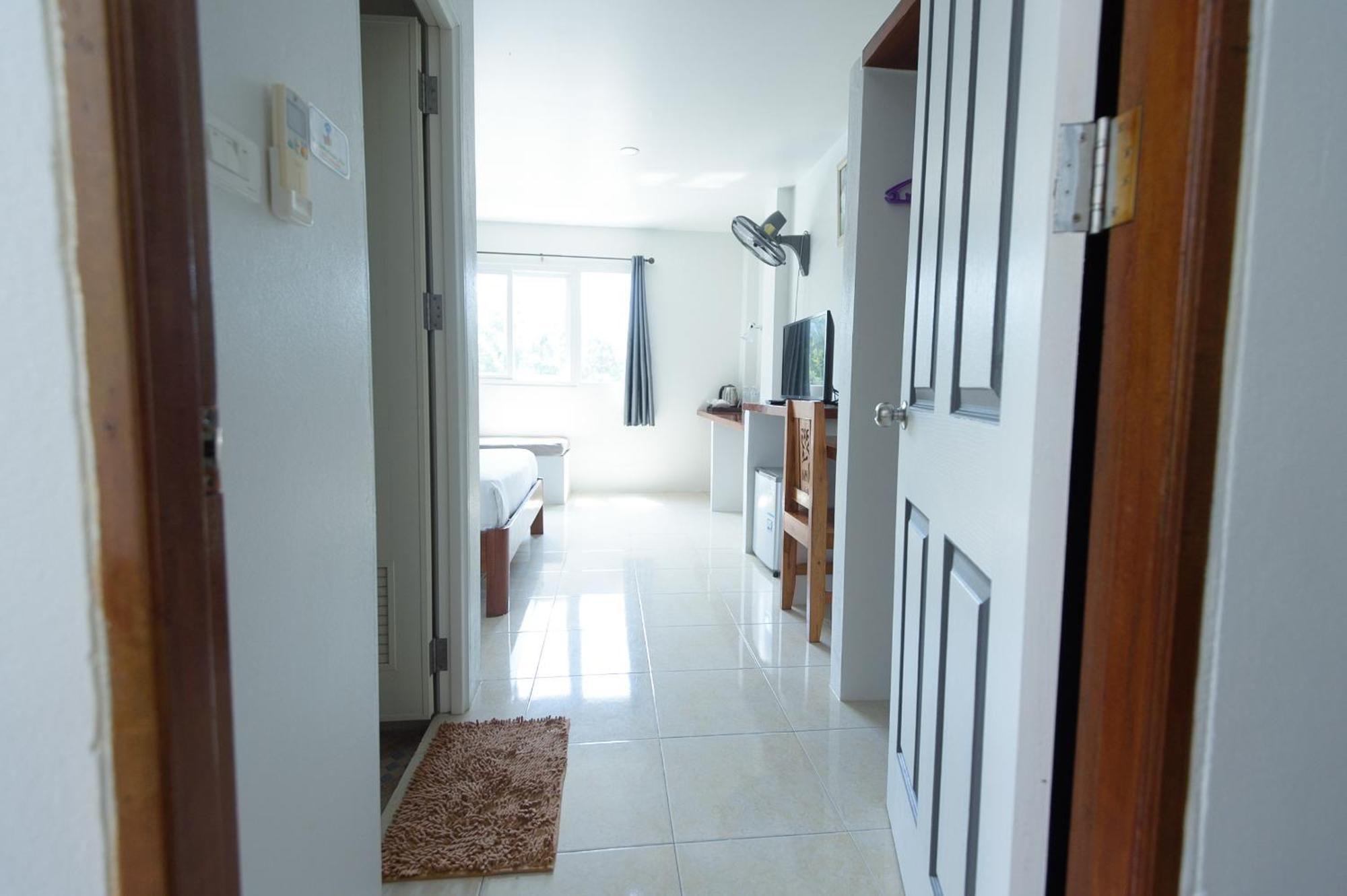 Хостел Lucky House Тау Экстерьер фото