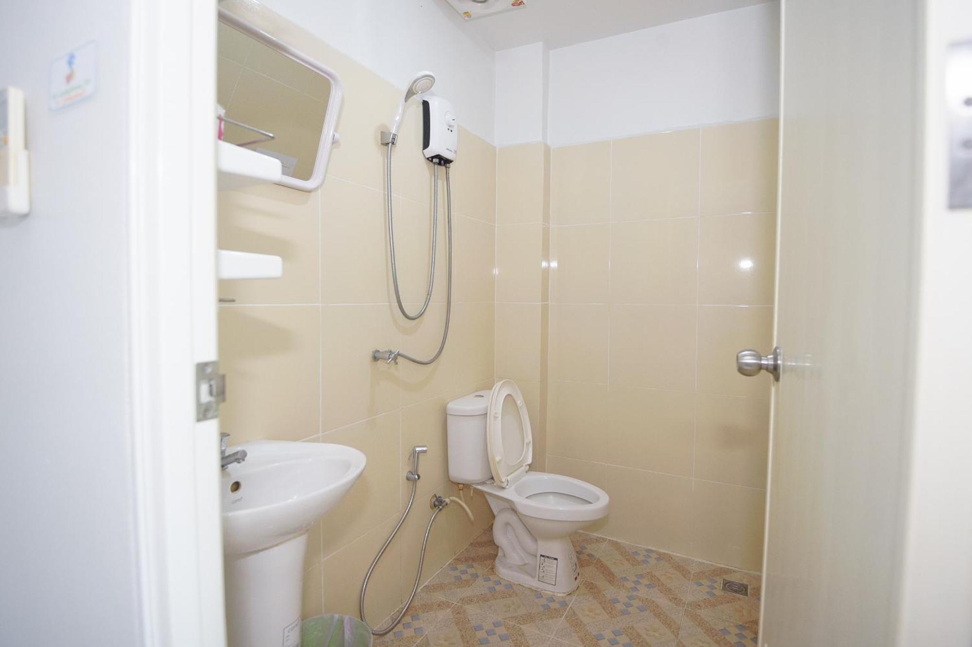 Хостел Lucky House Тау Экстерьер фото