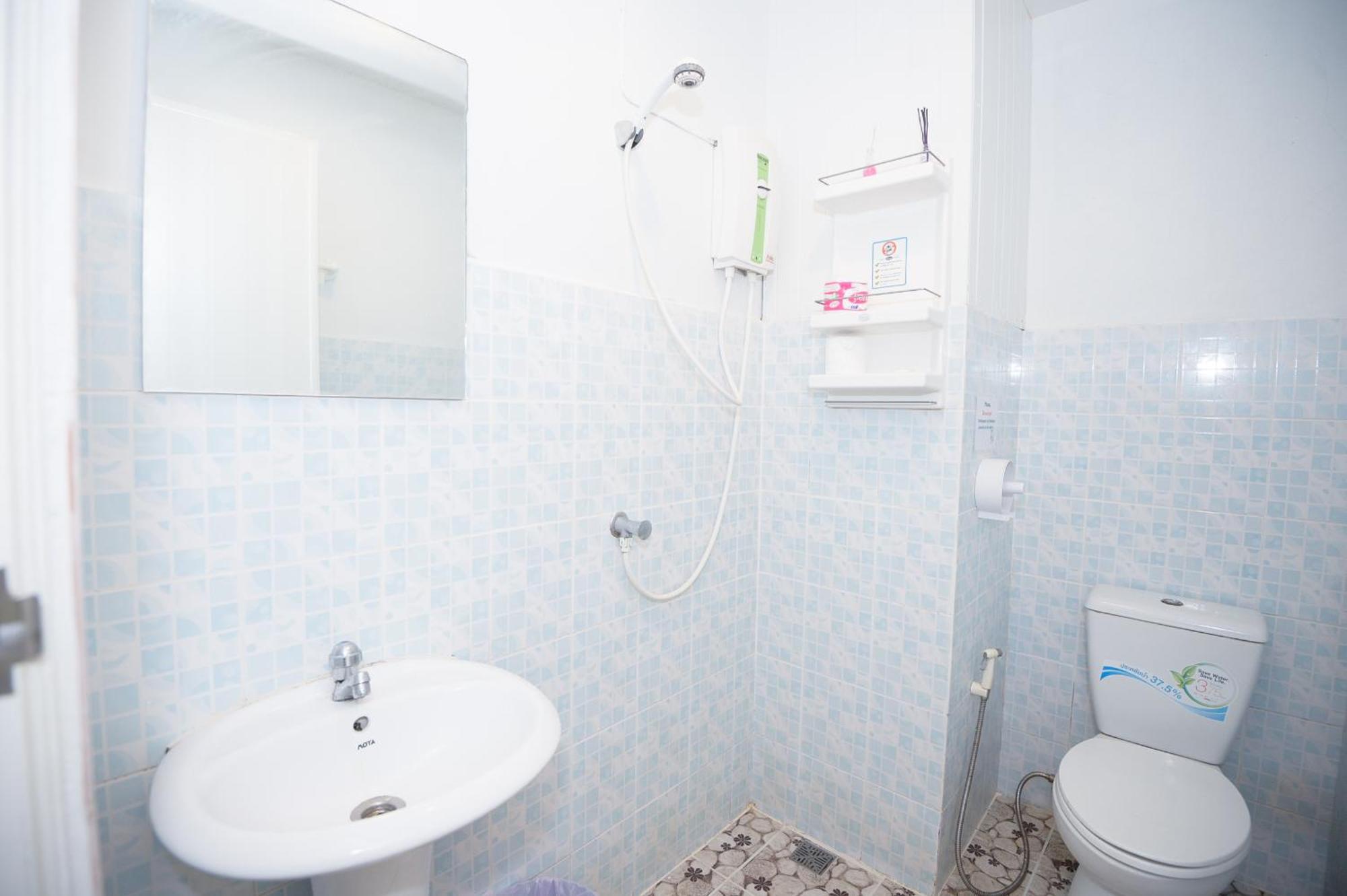 Хостел Lucky House Тау Экстерьер фото