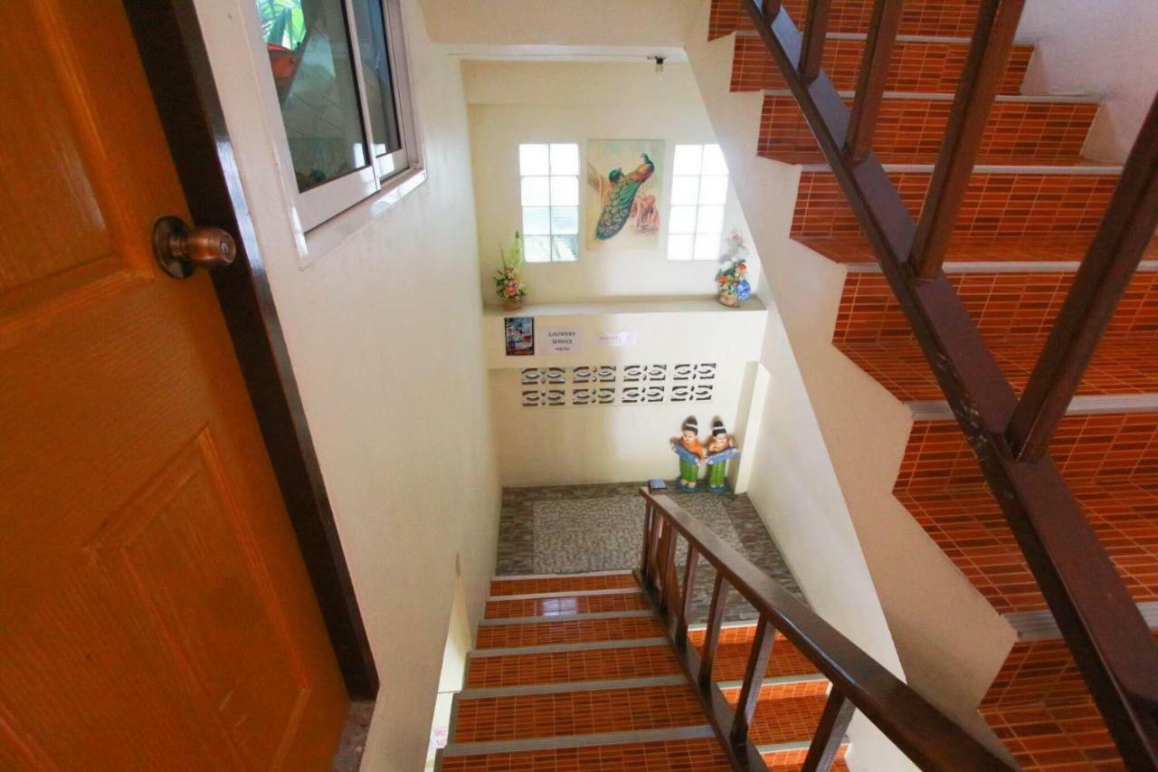 Хостел Lucky House Тау Экстерьер фото
